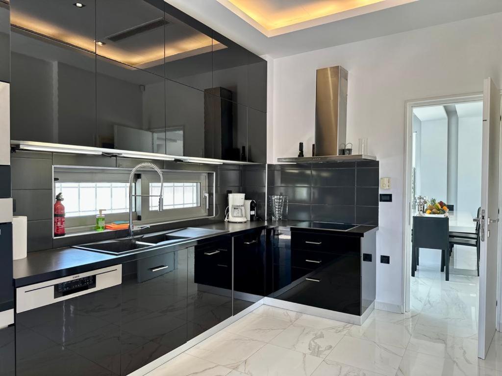 Leblanc Luxurious Beachfront Villa, Gcollectiongr Ermioni Exteriér fotografie