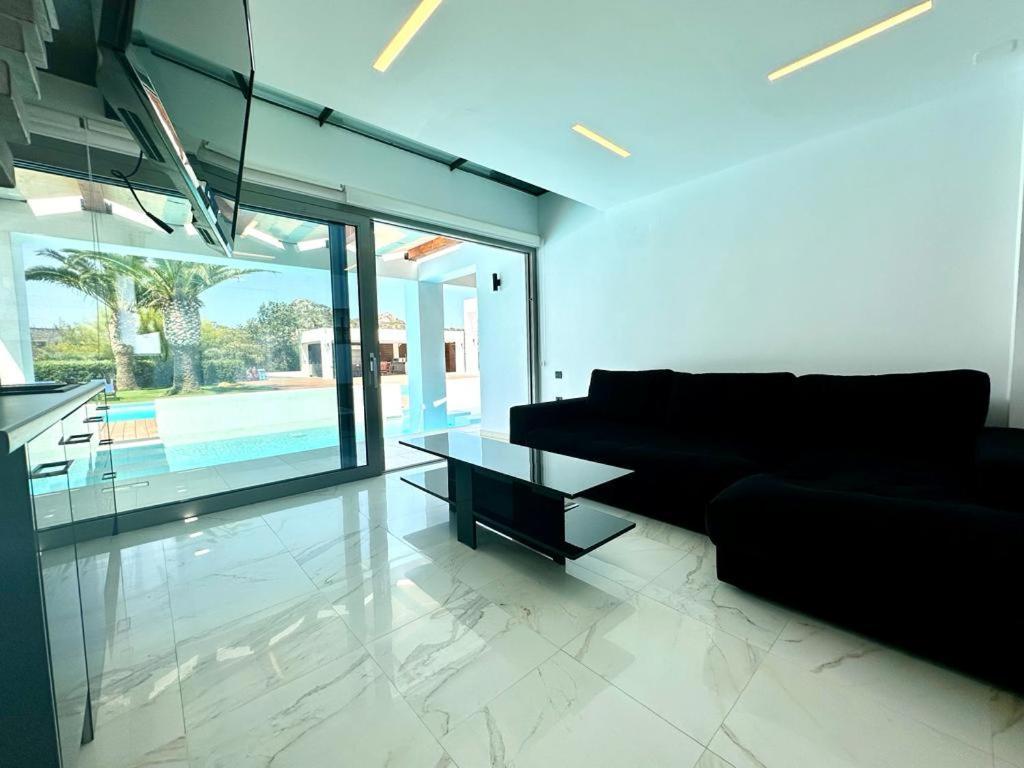 Leblanc Luxurious Beachfront Villa, Gcollectiongr Ermioni Exteriér fotografie