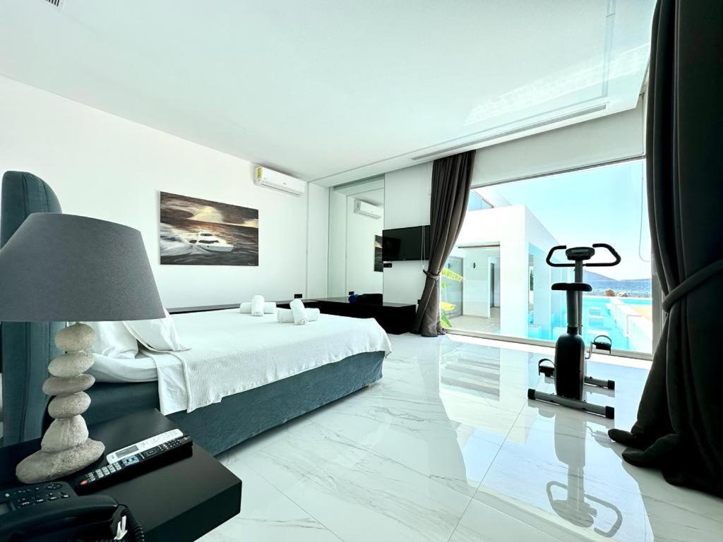 Leblanc Luxurious Beachfront Villa, Gcollectiongr Ermioni Exteriér fotografie