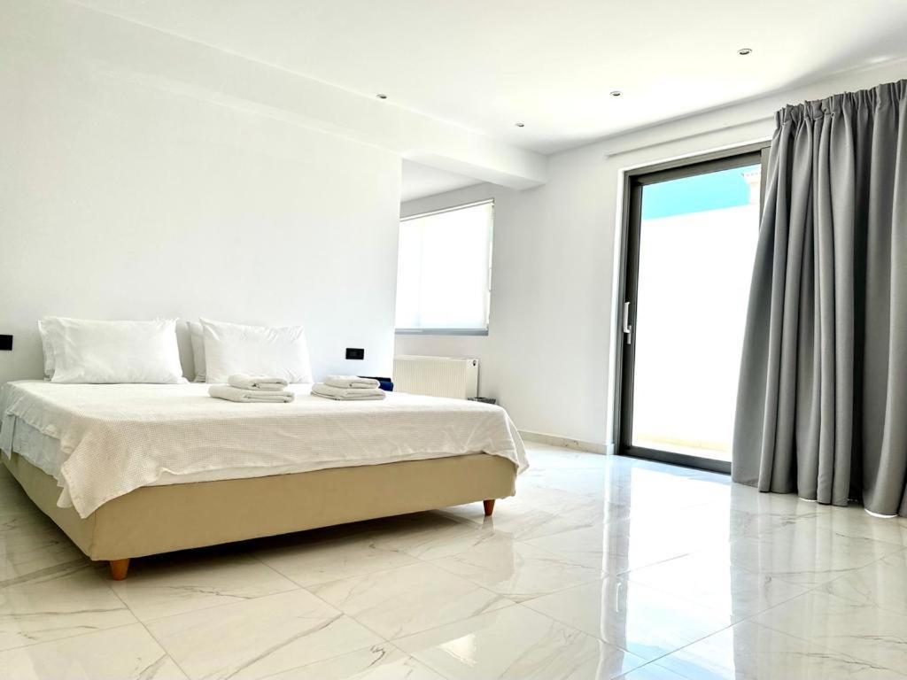 Leblanc Luxurious Beachfront Villa, Gcollectiongr Ermioni Exteriér fotografie